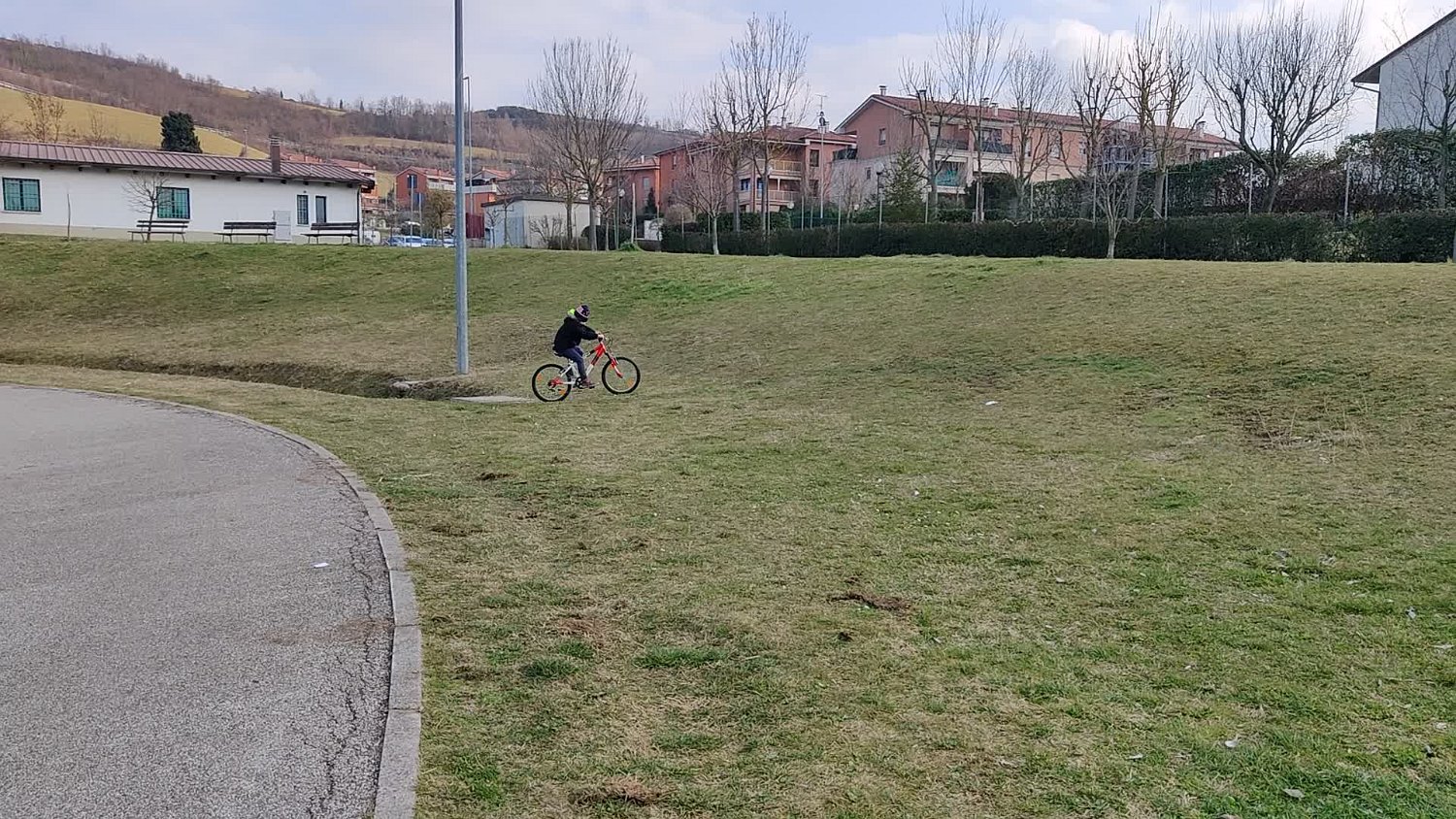 Play video