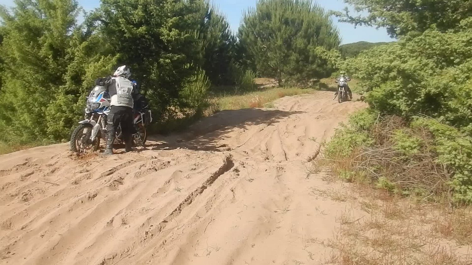 Play video